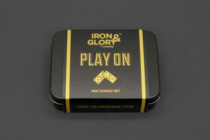 Mini conjunto de viagem Domino Iron Glory Play ON