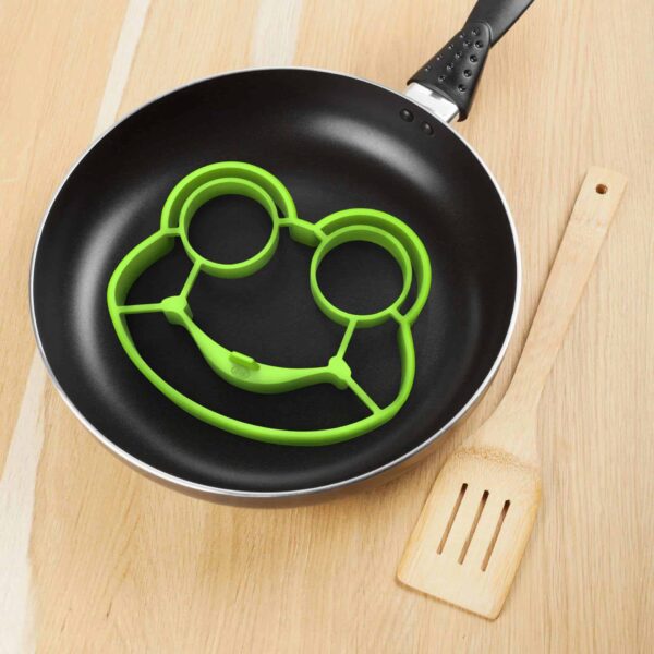 Fred & Friends Funny Side Up Frog Shaped Egg Mould - Image 3