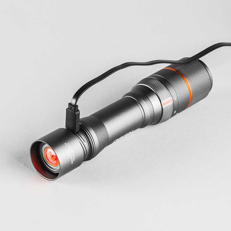 Davinci 1000 Rechargeable Handheld Flashlight 1000lm NEBO