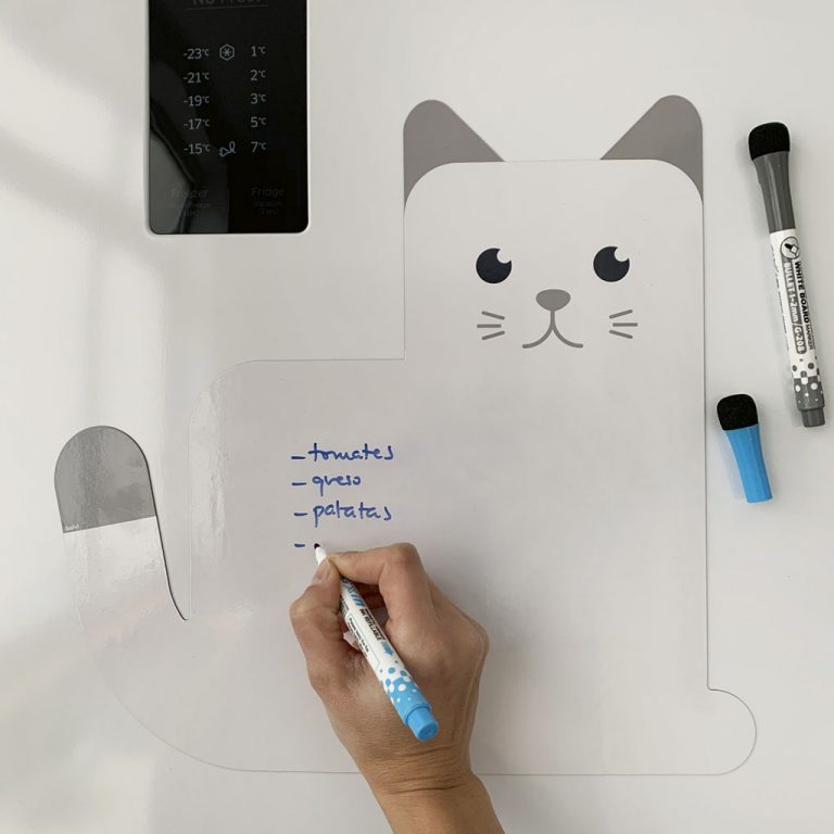 Balvi Magnetic Fridgeboard Meow! With 2 markers