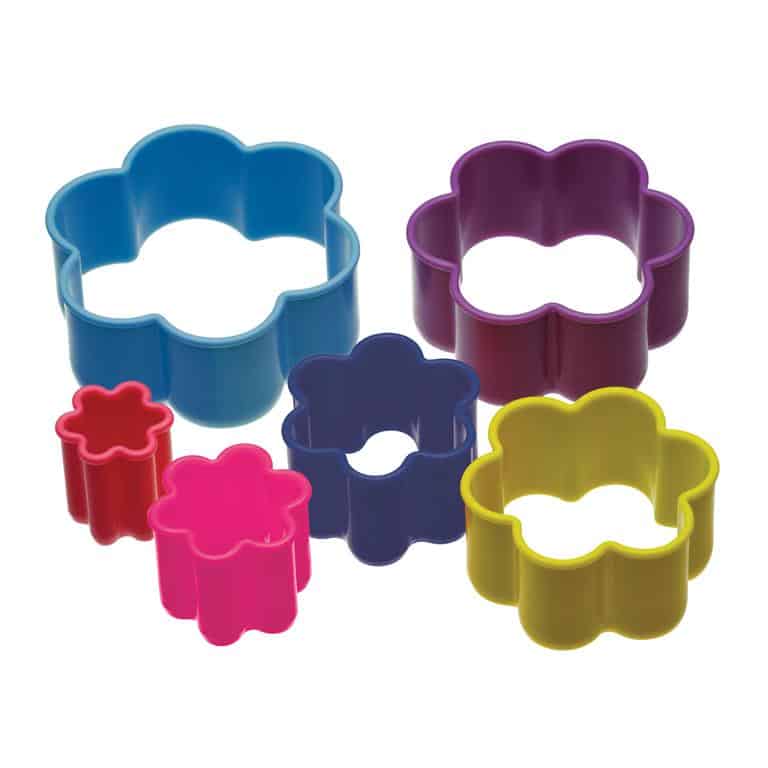 Colourworks Set of 5 Cookie Cutters, Flower Shaped