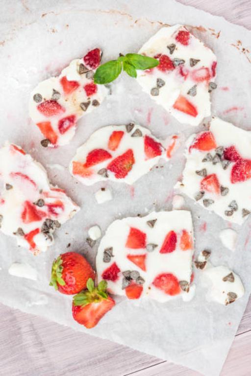 yogurt bark