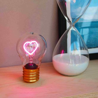 Suck UK Heart Cordless Lightbulb