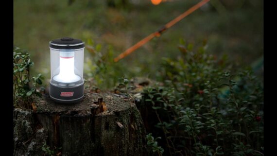 Coleman 600 Lumens LED Lantern with BatteryGuard