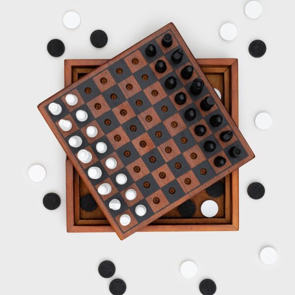 Iron & Glory Checkmate Wooden Chess & Checkers Set - Image 4