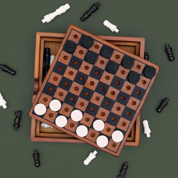 Iron & Glory Checkmate Wooden Chess & Checkers Set - Image 8