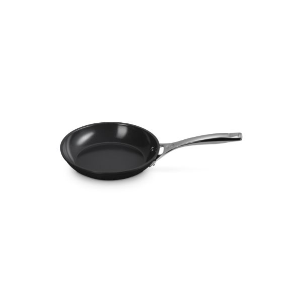 Le Creuset Non-Stick Ceramic Frying Pan | 20cm - Image 2