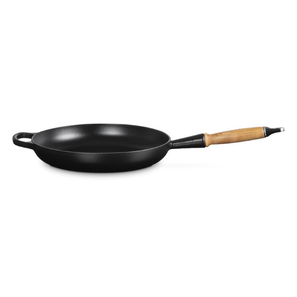 Le Creuset Cast Iron Frying Pan | Wooden Handle | 28cm | 2.6L