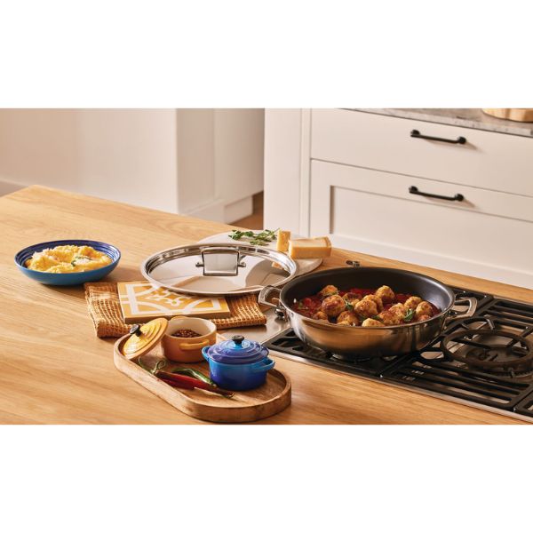 Le Creuset 3-ply Stainless Steel Non-Stick Shallow Casserole | Lid | 30cm | 4.8L - Image 6